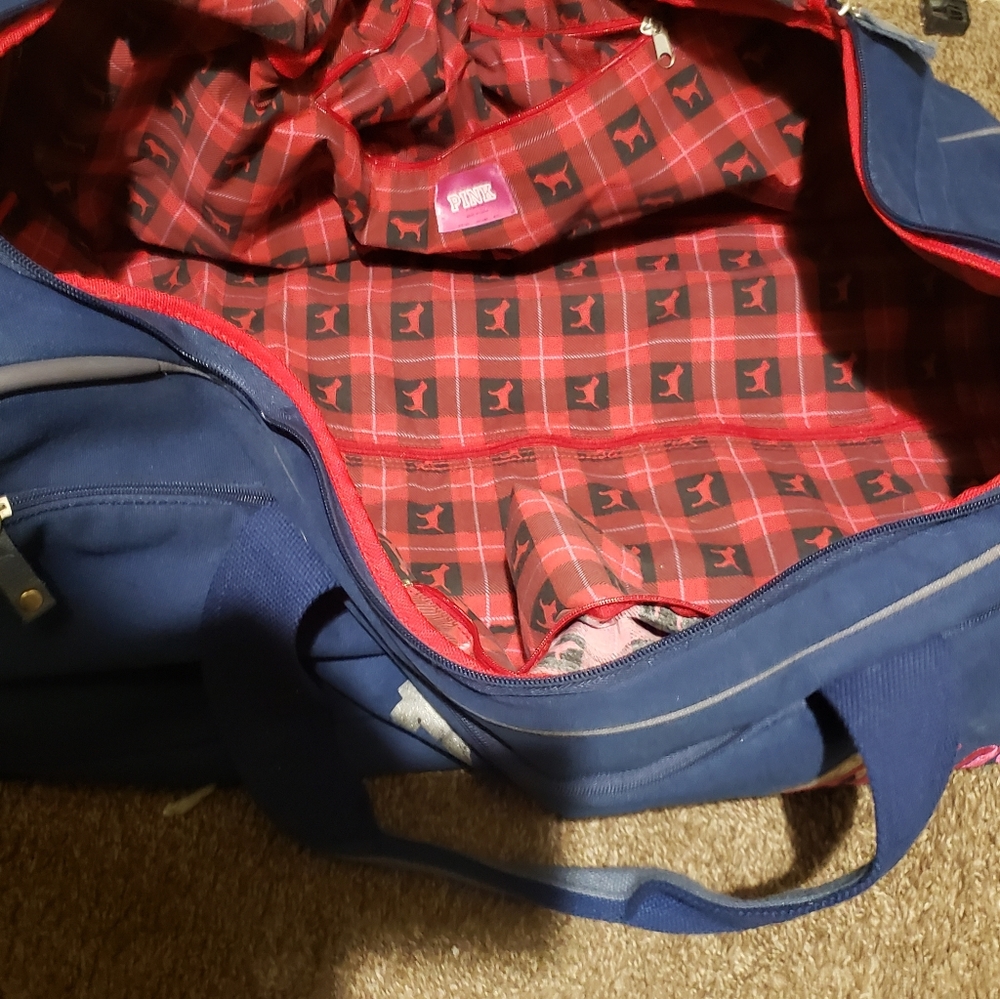 Victoria Secret suitcase RSVP bag - Picture 2 of 2